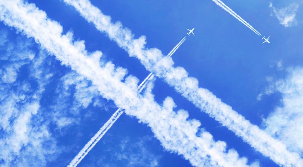 Chemtrails Secret Population Control from the Sky? 